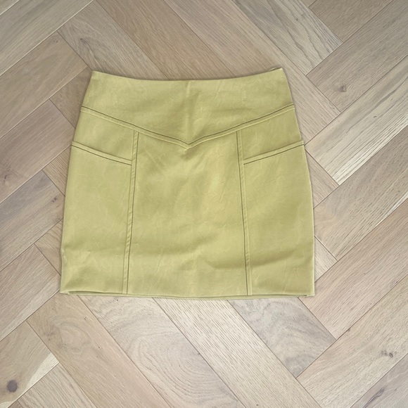 BEC + BRIDGE MUSTARD YELLOW LEATHER SKIRT - Picture 1 of 6